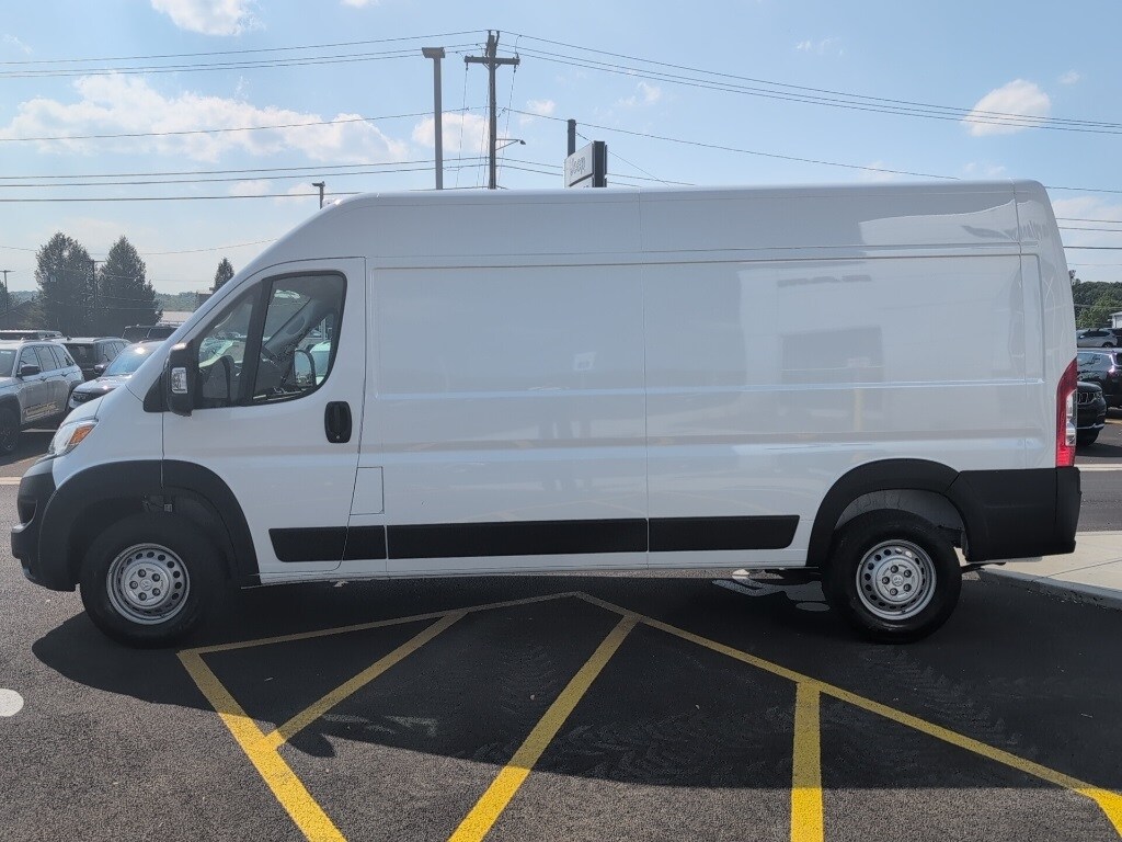 2025 Ram ProMaster 2500 Cargo Van photo 4