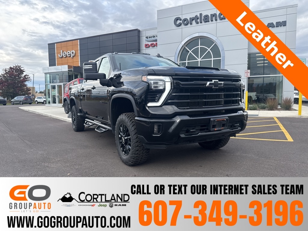 2024 Chevrolet Silverado 2500HD LT's photo