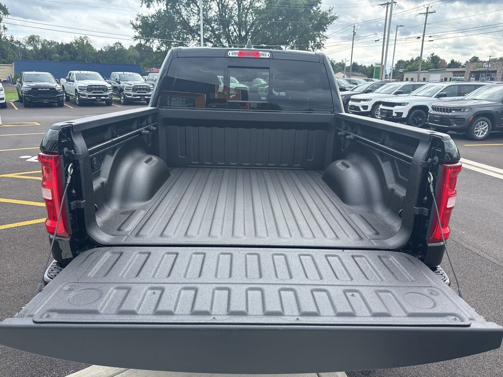 2026 RAM 1500 Big Horn/Lone Star - Photo 18