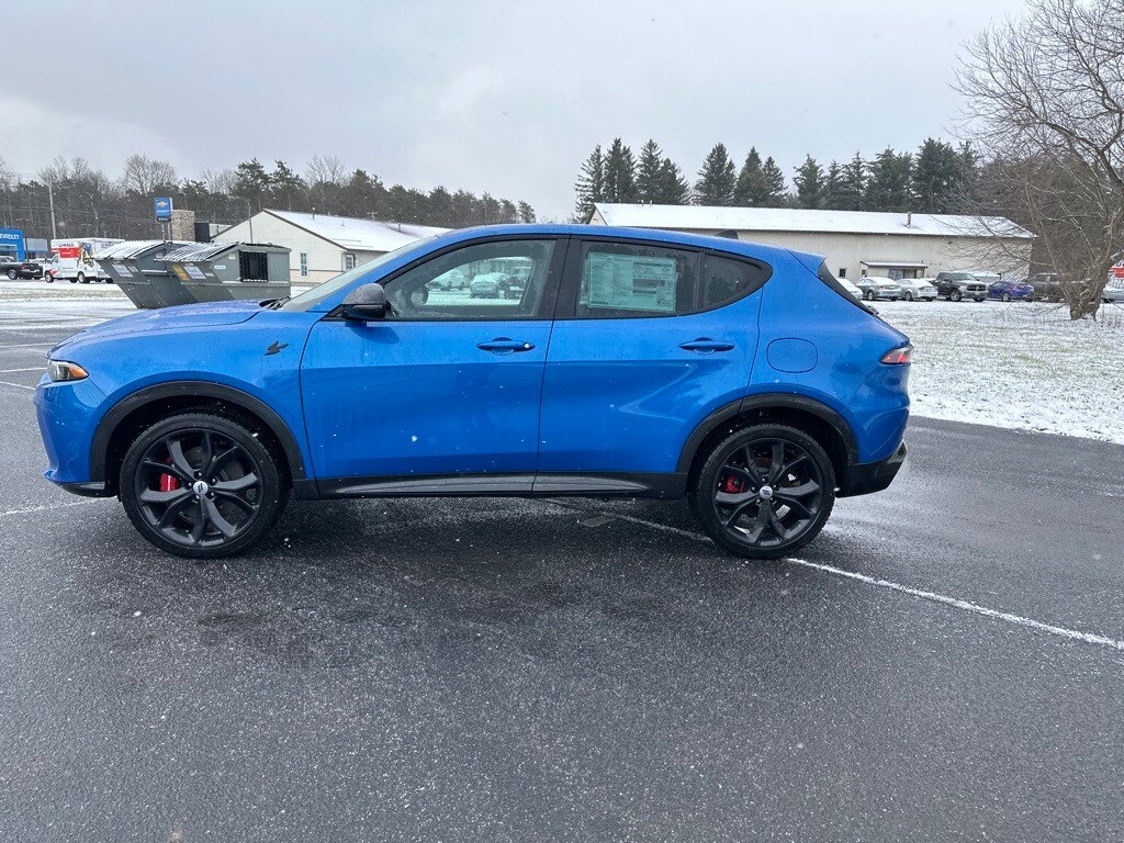 2024 Dodge Hornet R/T Plus photo 4