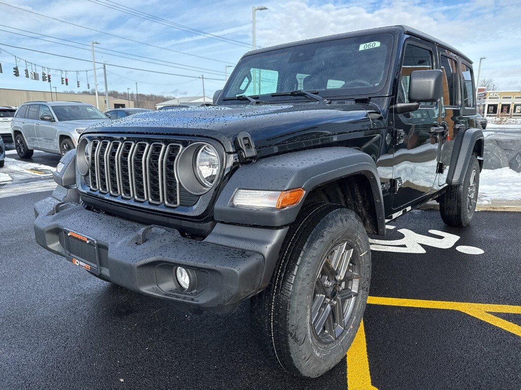 2025 Jeep Wrangler Sport photo 3