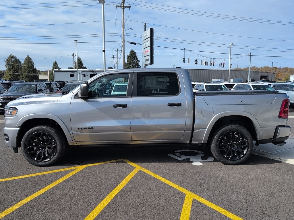 New 2026 Ram 1500 LIMITED CREW CAB 4X4 5'7 BOX Pickup