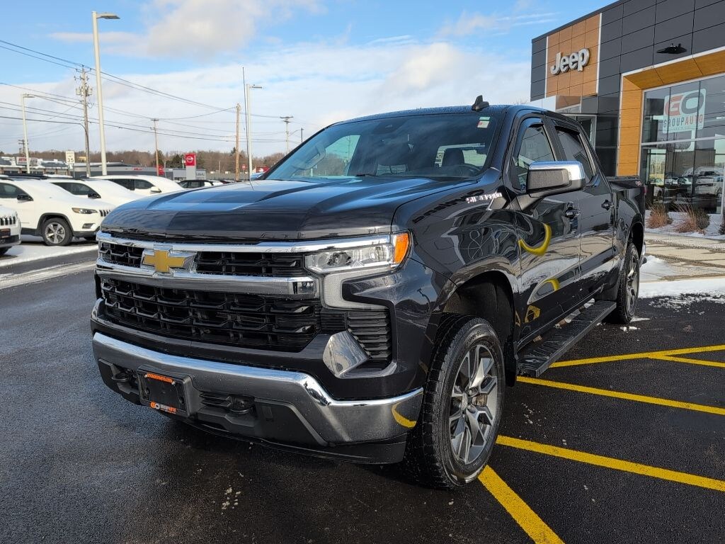 Used 2022 Chevrolet Silverado 1500 LT Truck