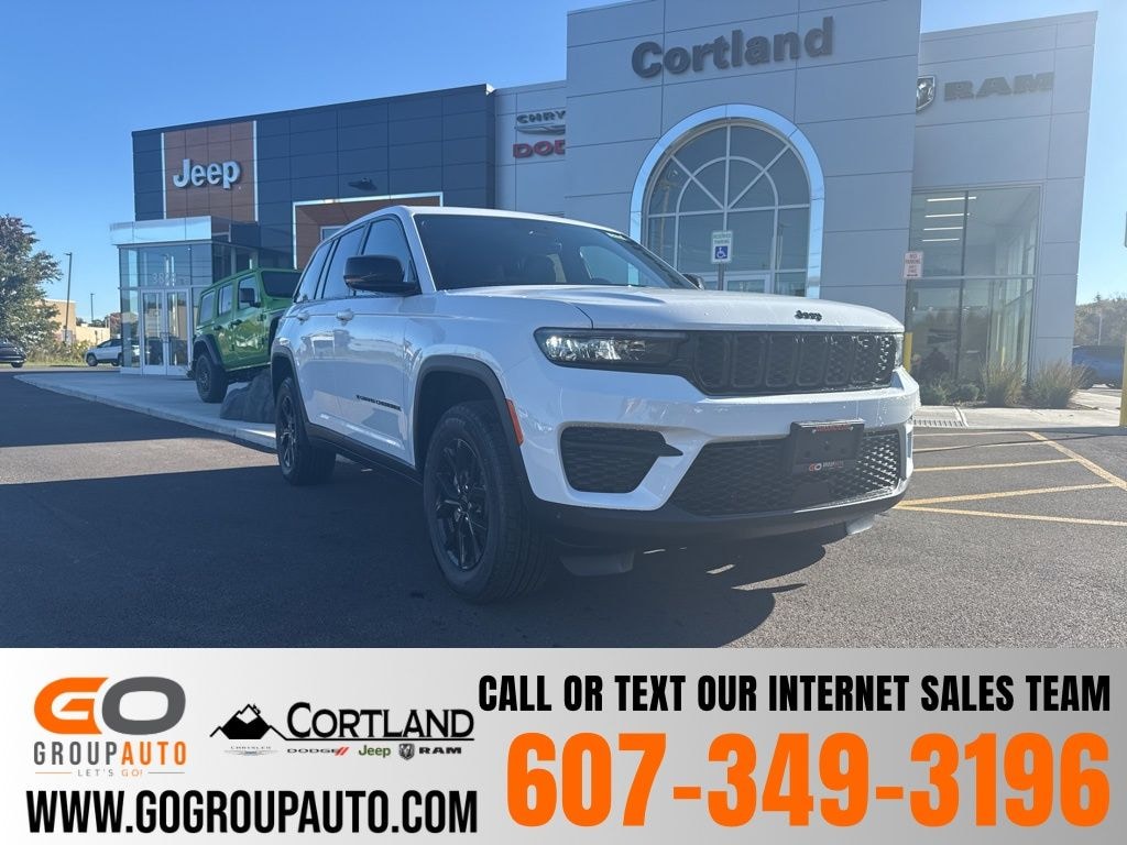 New 2025 Jeep Grand Cherokee ALTITUDE 4X4 Sport Utility