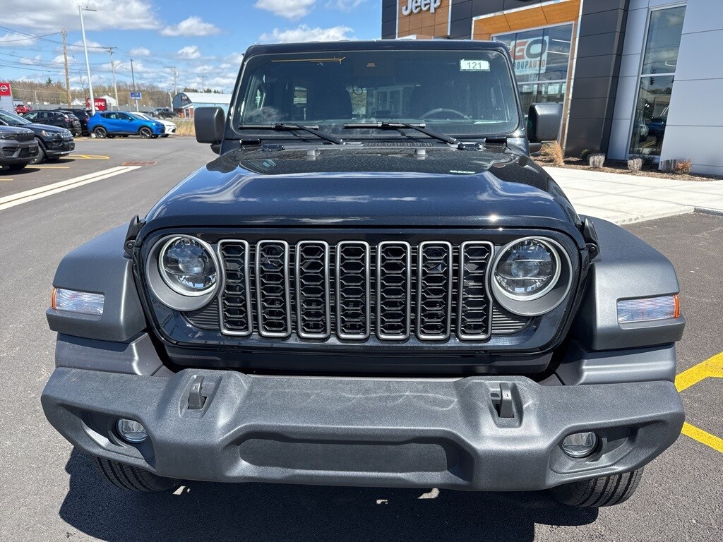 2025 Jeep Wrangler Sport photo 2