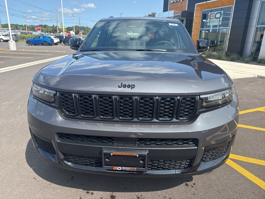 New 2025 Jeep Grand Cherokee L ALTITUDE 4X4 Sport Utility