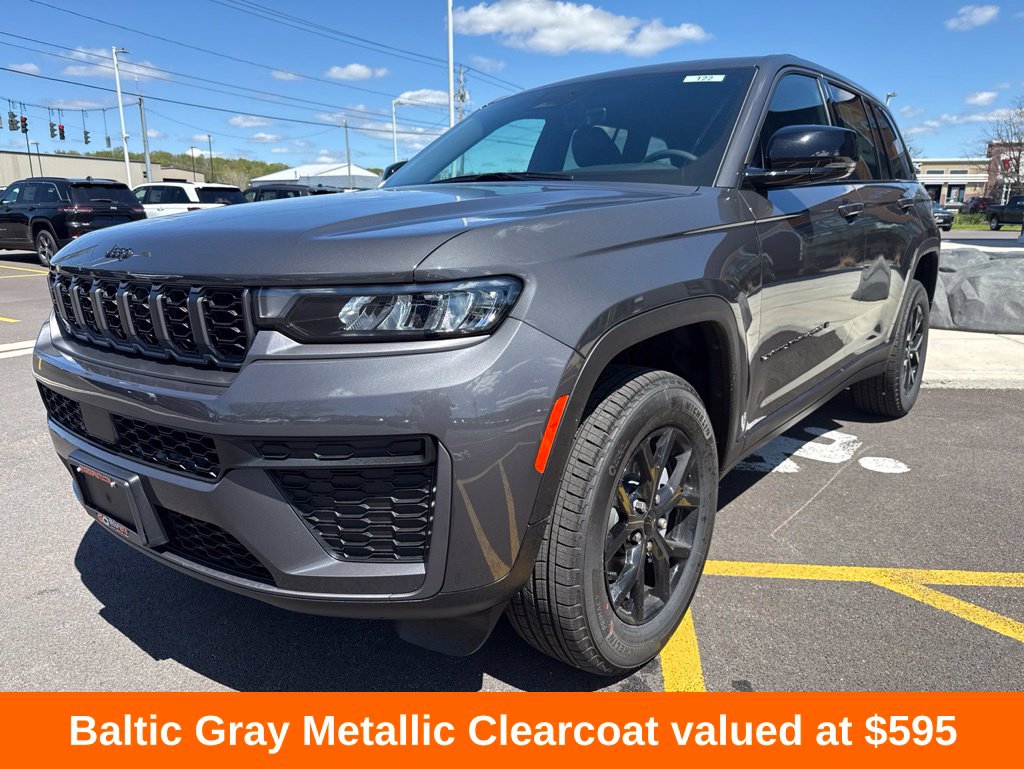 New 2026 Jeep Grand Cherokee LAREDO ALTITUDE 4X4 Sport Utility