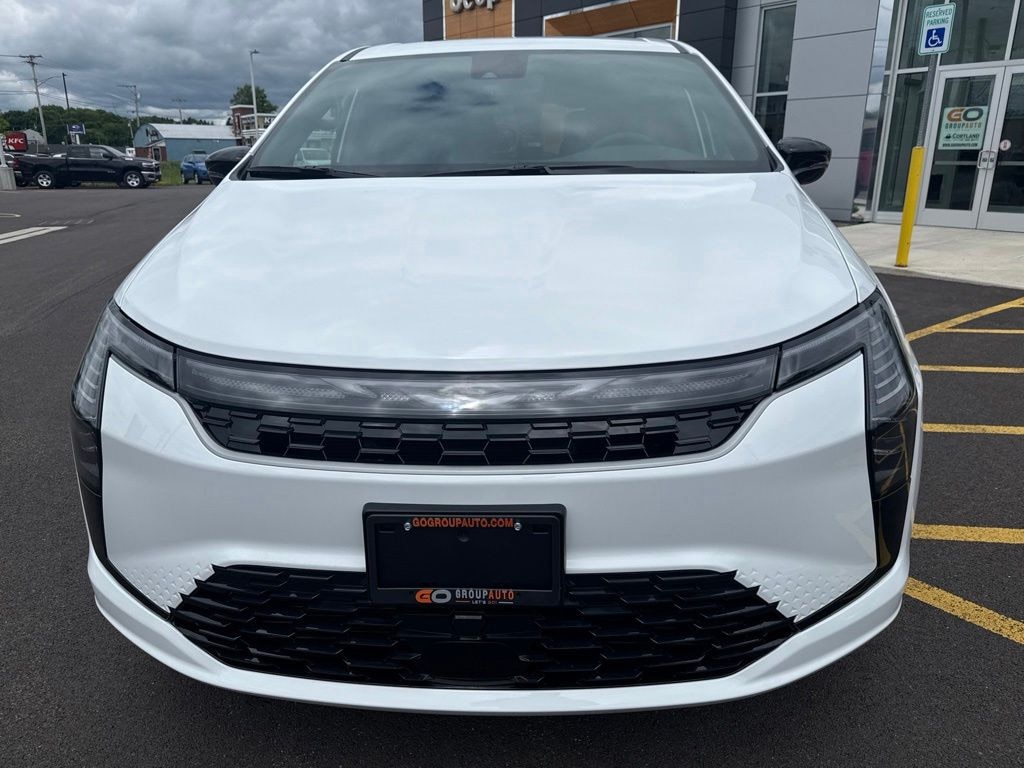 New 2027 Chrysler Pacifica SELECT AWD Passenger Van