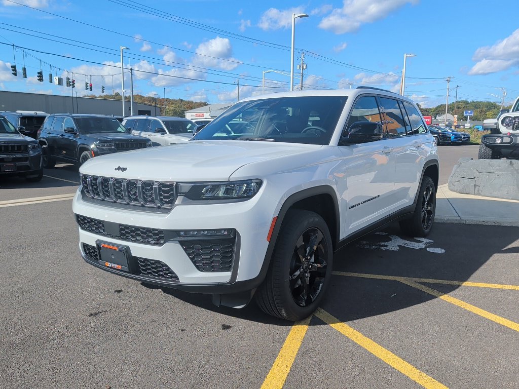 New 2027 Jeep Grand Cherokee LIMITED 4X4 Sport Utility