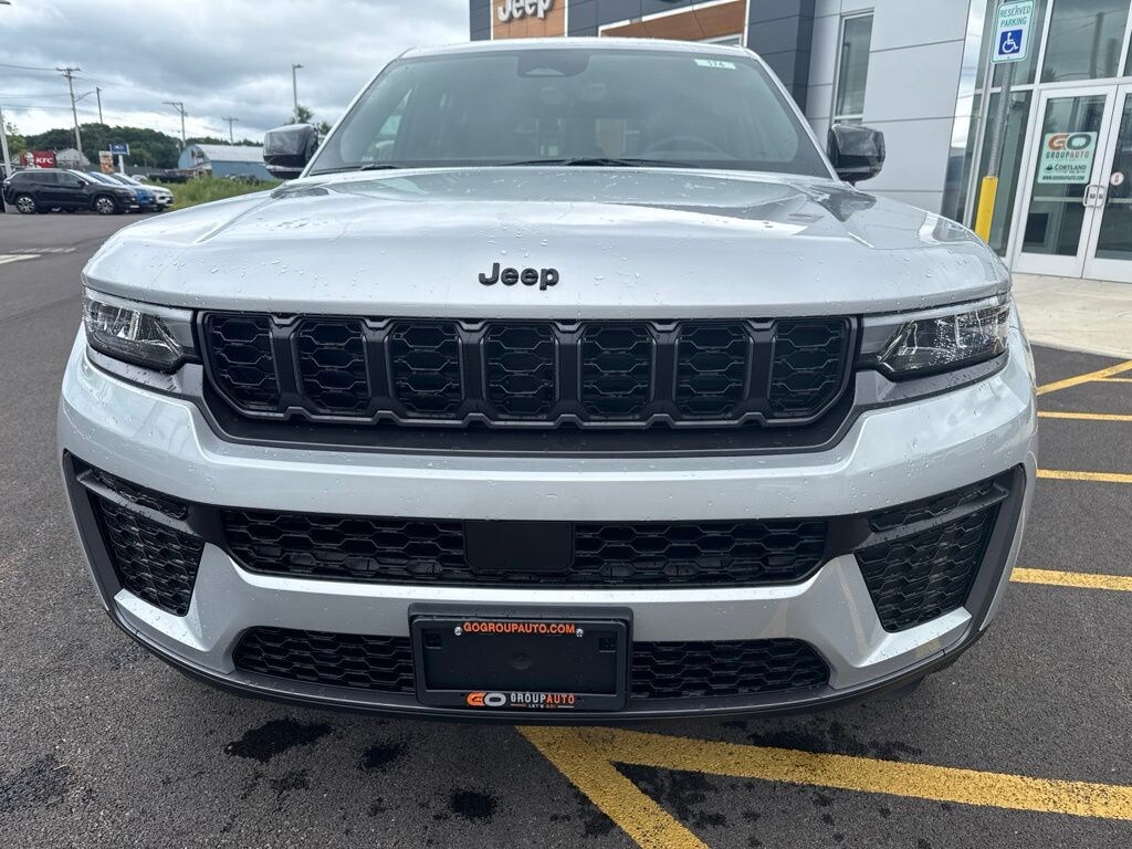 New 2026 Jeep Grand Cherokee LAREDO ALTITUDE 4X4 Sport Utility