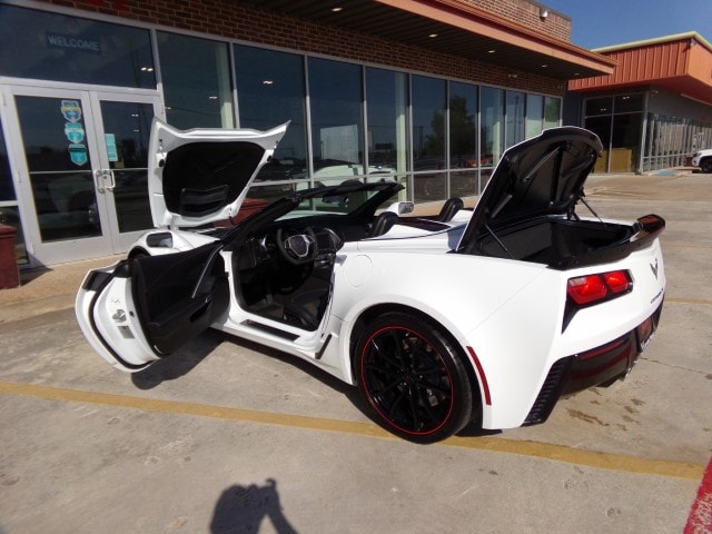 2019 Chevrolet Corvette 3LT - Photo 13
