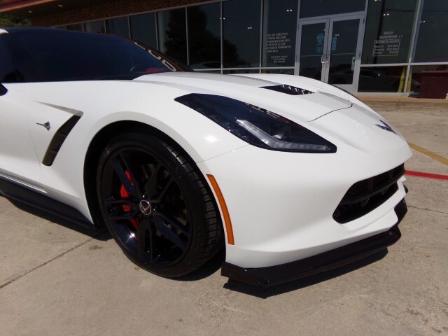 2015 Chevrolet Corvette Stingray 3LT Z51 photo 3