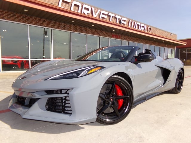 2025 Chevrolet Corvette E-Ray Convertible AWD with 2LZ