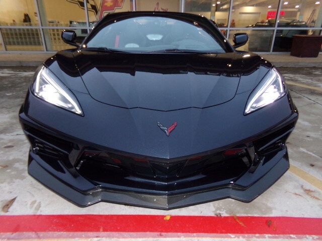 2023 Chevrolet Corvette 3LT Convertible photo 2