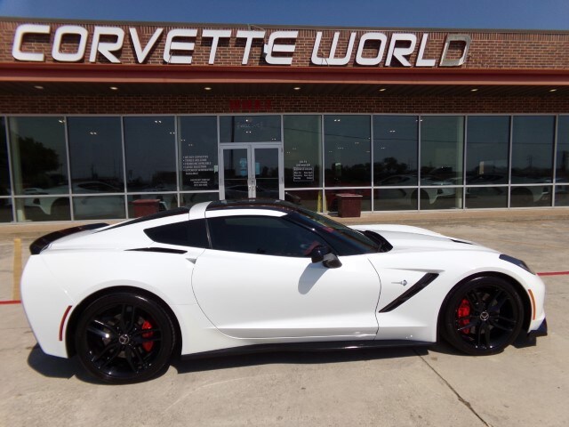 2015 Chevrolet Corvette Stingray 3LT Z51 photo 4