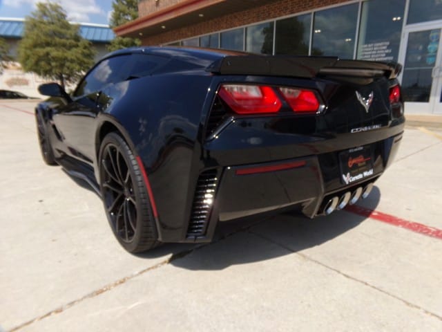 2019 Chevrolet Corvette 3LT - Photo 7