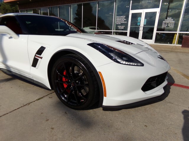 2019 Chevrolet Corvette 2LT Grand Sport Coupe photo 3