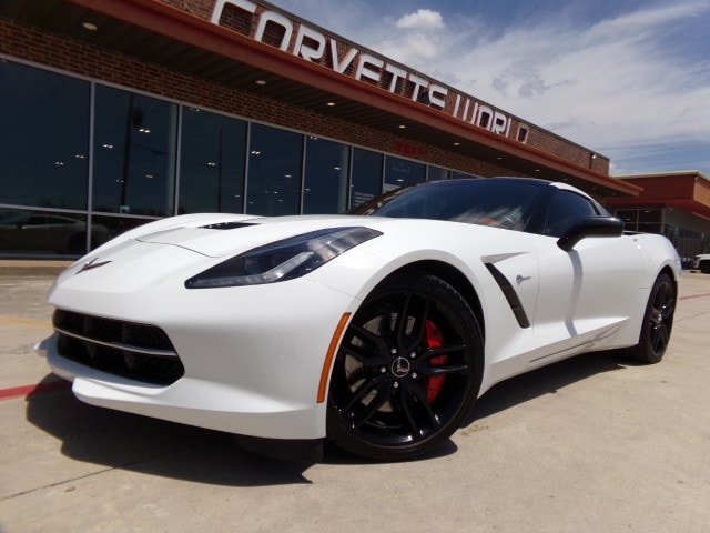 2014 Chevrolet Corvette's photo