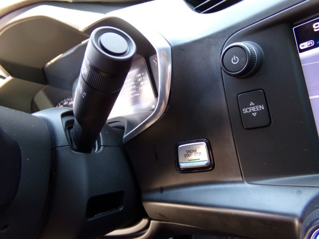 2019 Chevrolet Corvette 3LT - Photo 16