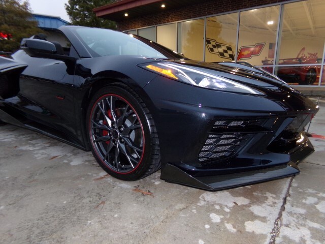 2023 Chevrolet Corvette 3LT Convertible photo 3
