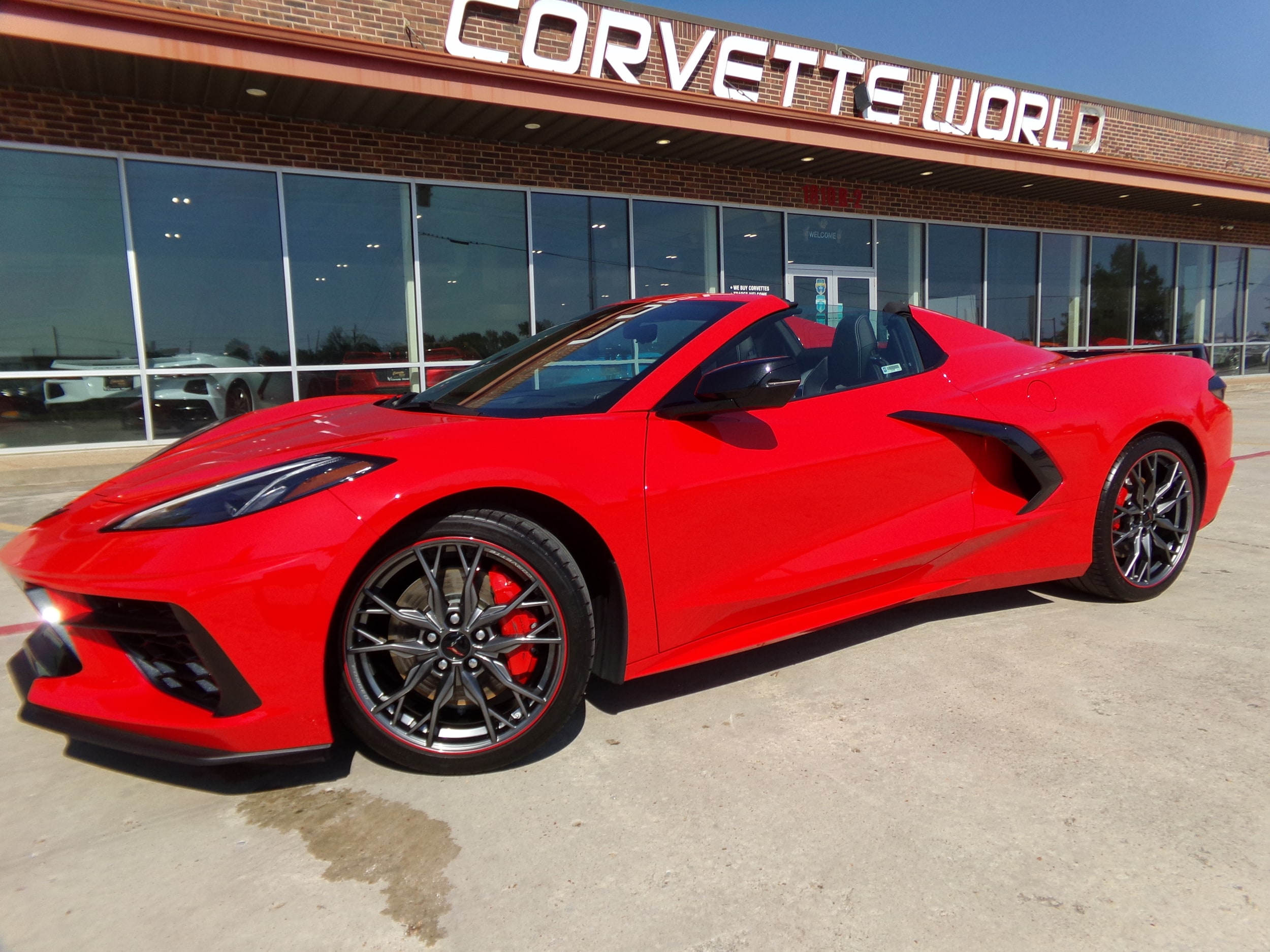 2024 Chevrolet Corvette Stingray Convertible 2LT's photo