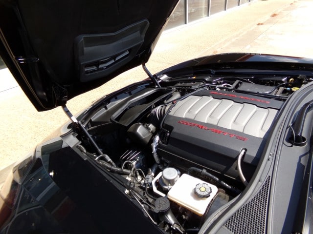 2019 Chevrolet Corvette 3LT - Photo 12
