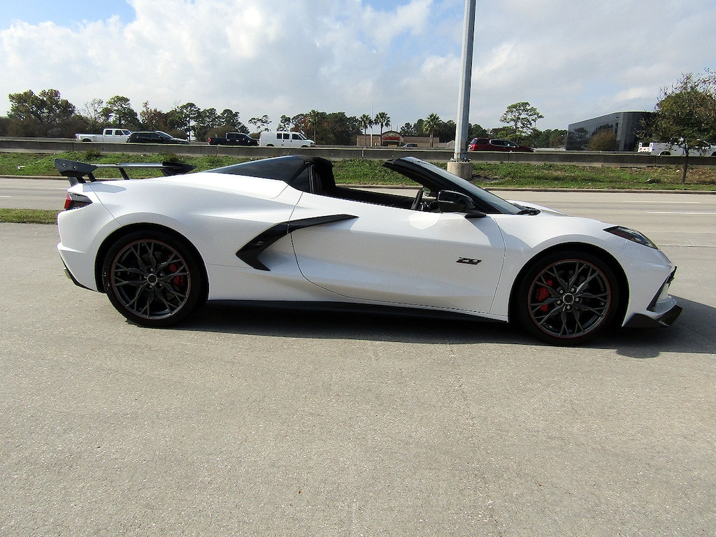 Used 2023 Chevrolet Corvette 3LT Z51 70th Anniversary Convertible Convertible