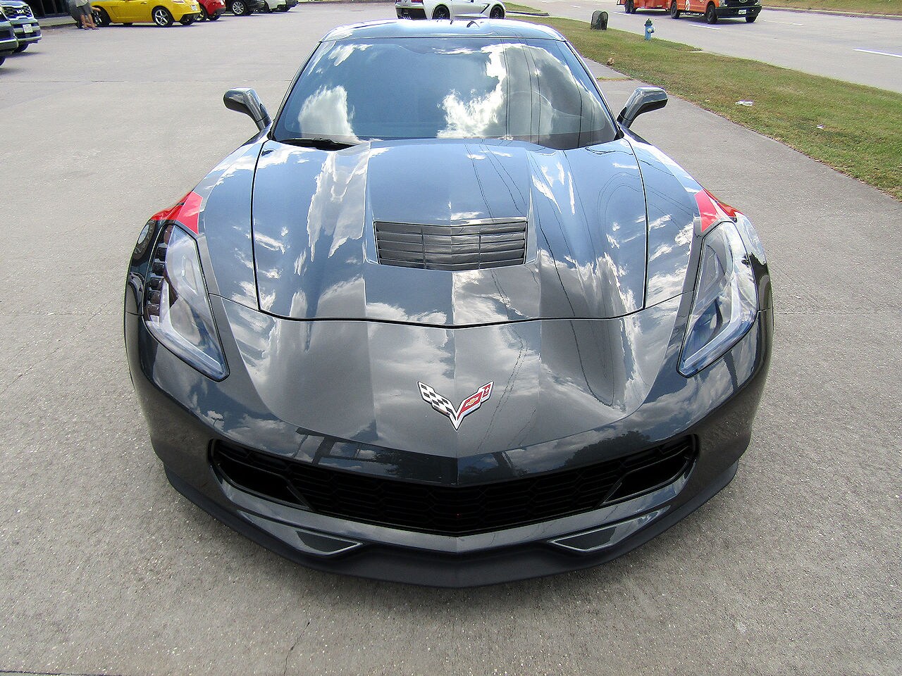 2019 Chevrolet Corvette Grand Sport Coupe photo 2