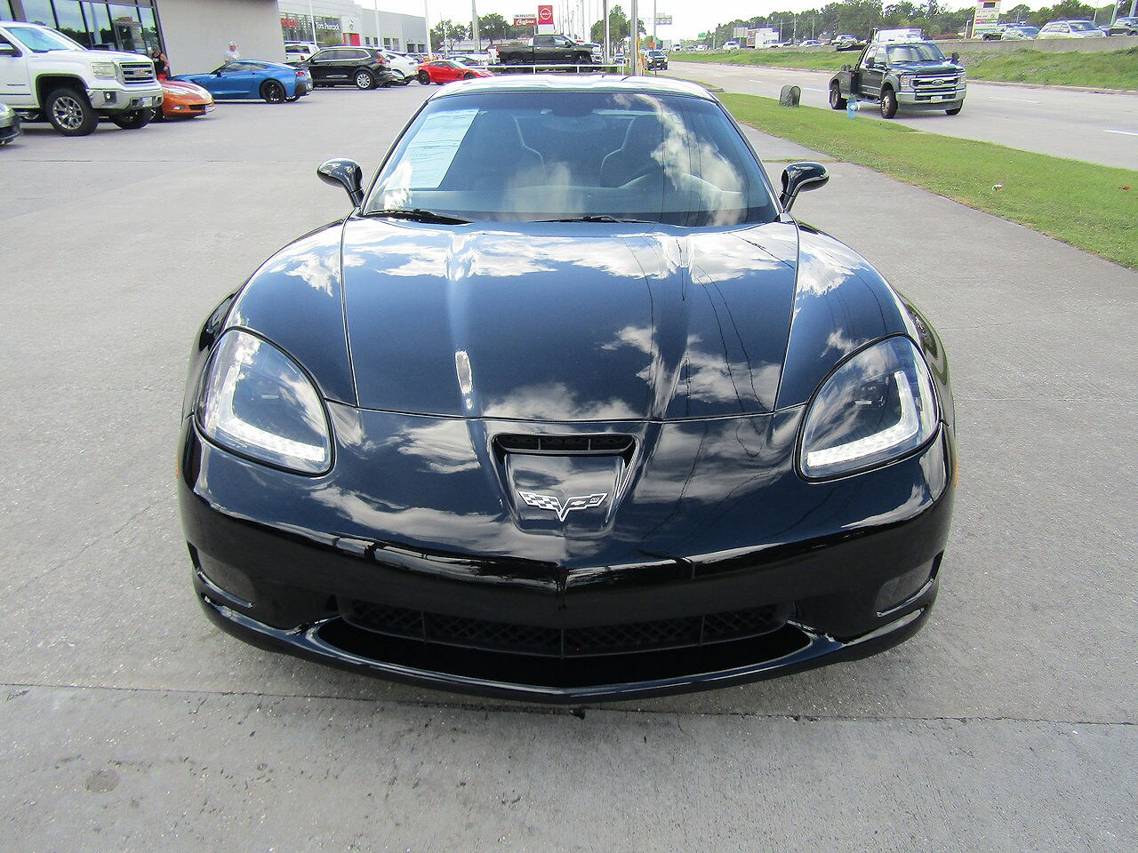 2009 Chevrolet Corvette Coupe photo 2
