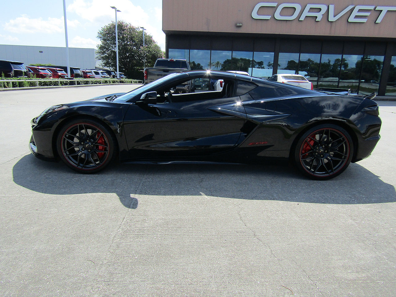 2024 Chevrolet Corvette 1LZ - Photo 8