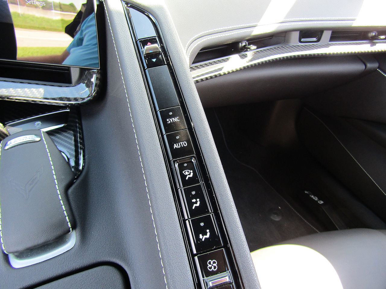 2024 Chevrolet Corvette 1LZ - Photo 17