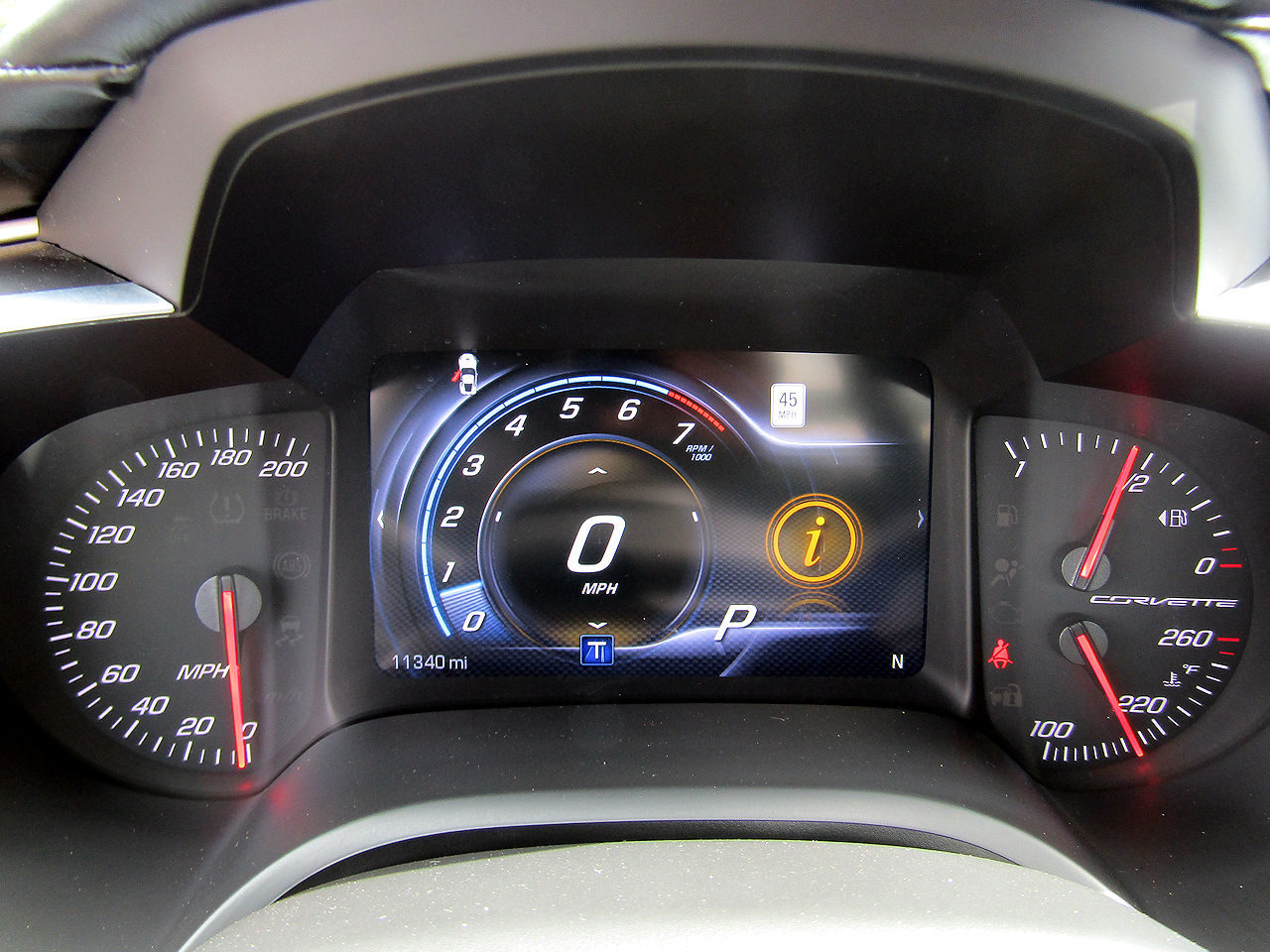 2019 Chevrolet Corvette 3LT - Photo 18