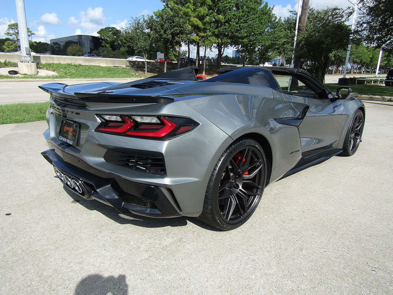 2023 Chevrolet Corvette 3LZ - Photo 5