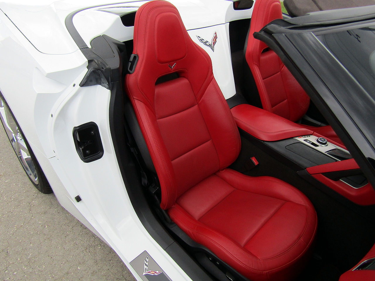 2014 Chevrolet Corvette Base - Photo 11