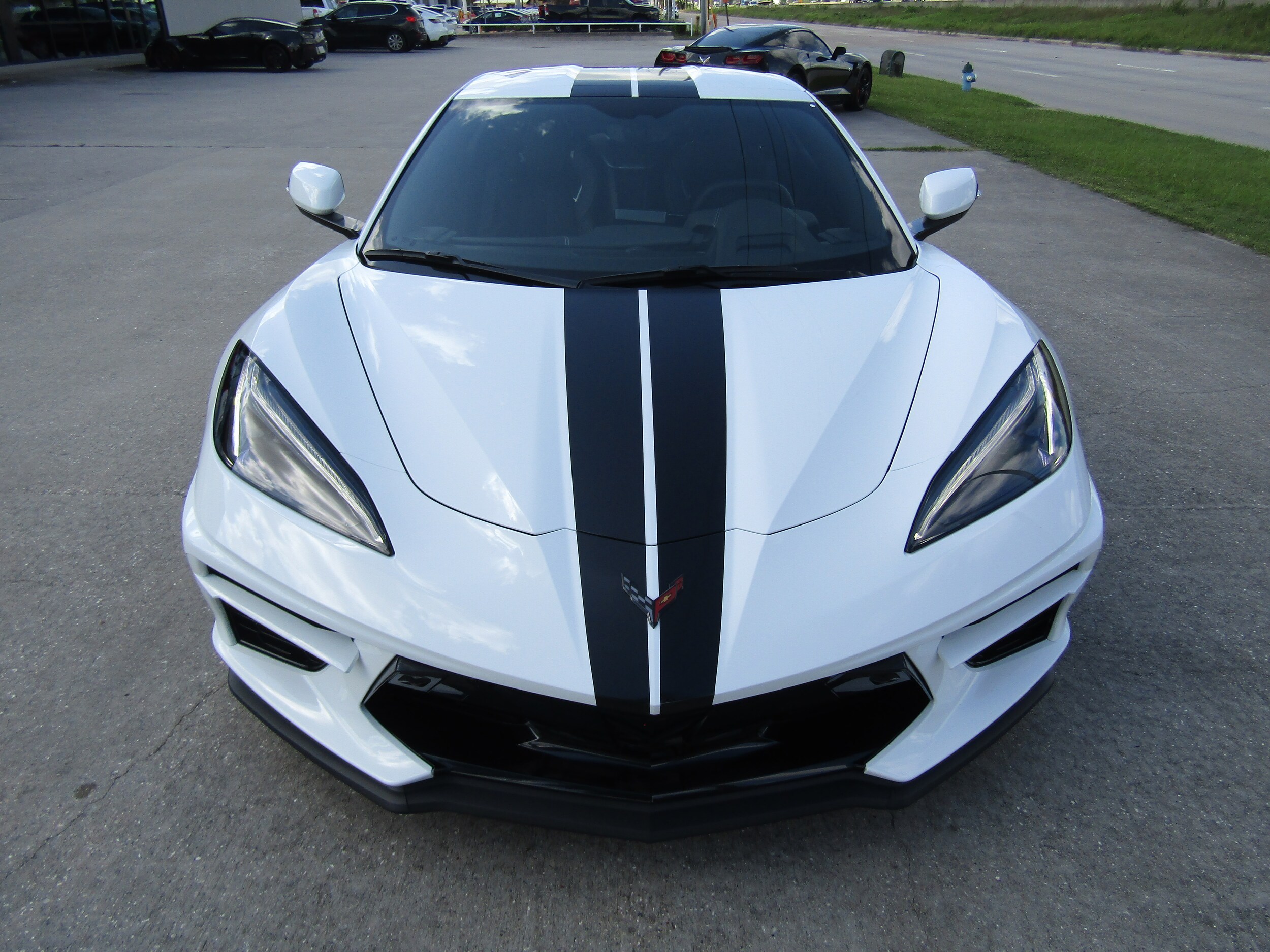 2023 Chevrolet Corvette 2LT Z51 Coupe photo 2
