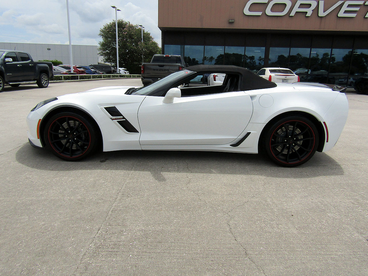 2019 Chevrolet Corvette 3LT - Photo 26