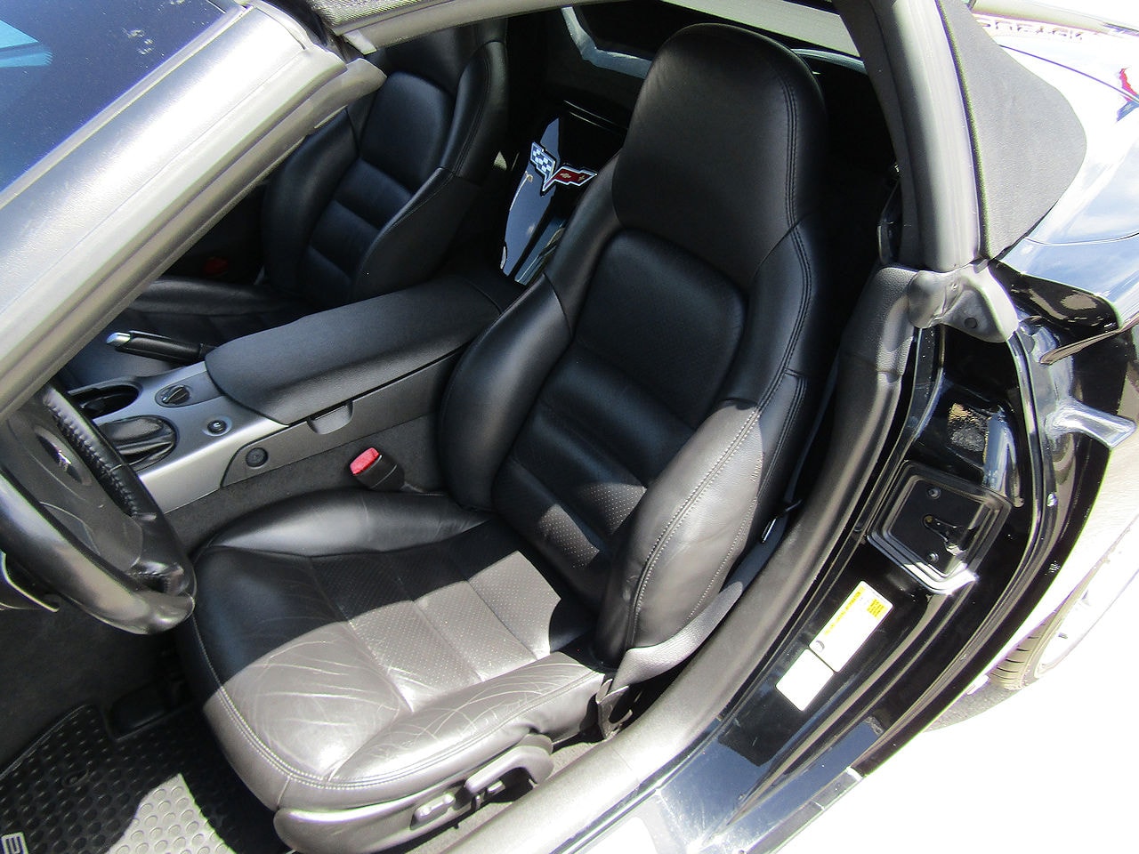 2006 Chevrolet Corvette Base - Photo 9
