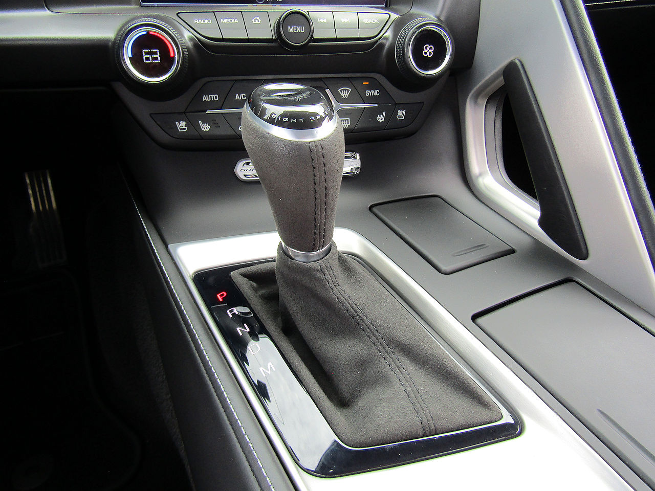 2019 Chevrolet Corvette 3LT - Photo 17
