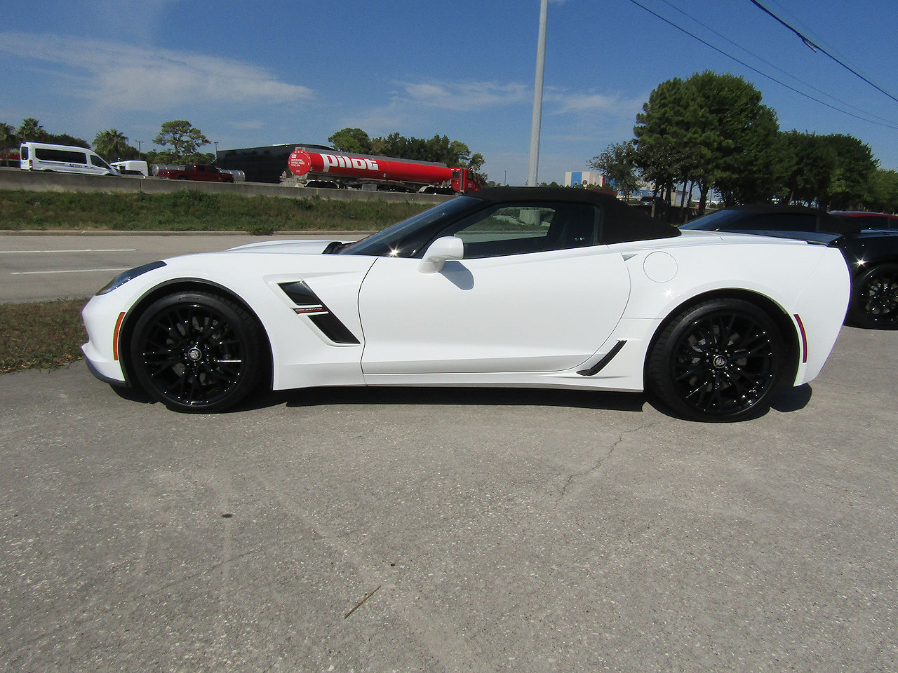 2019 Chevrolet Corvette 3LT - Photo 25