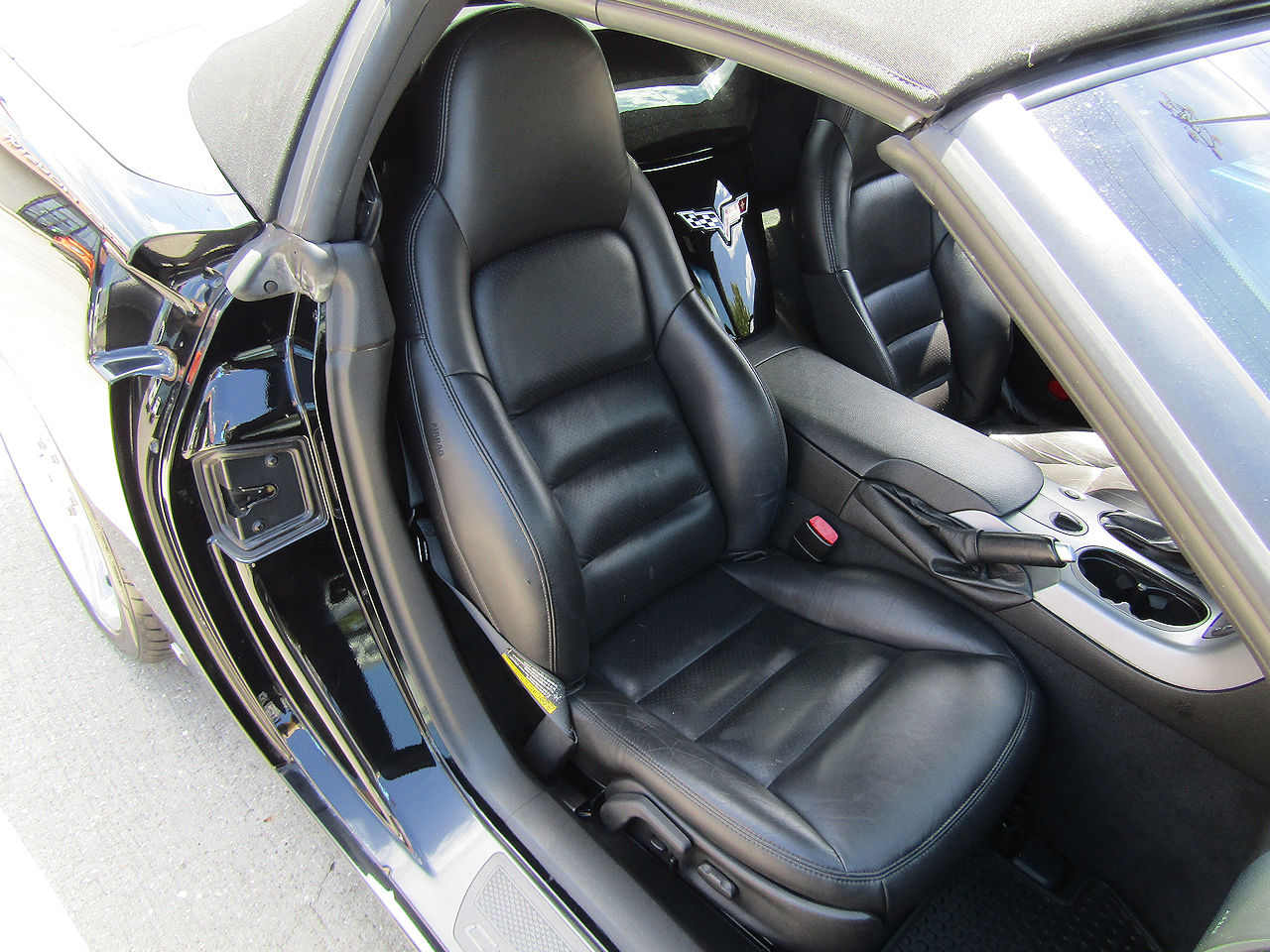2006 Chevrolet Corvette Base - Photo 12