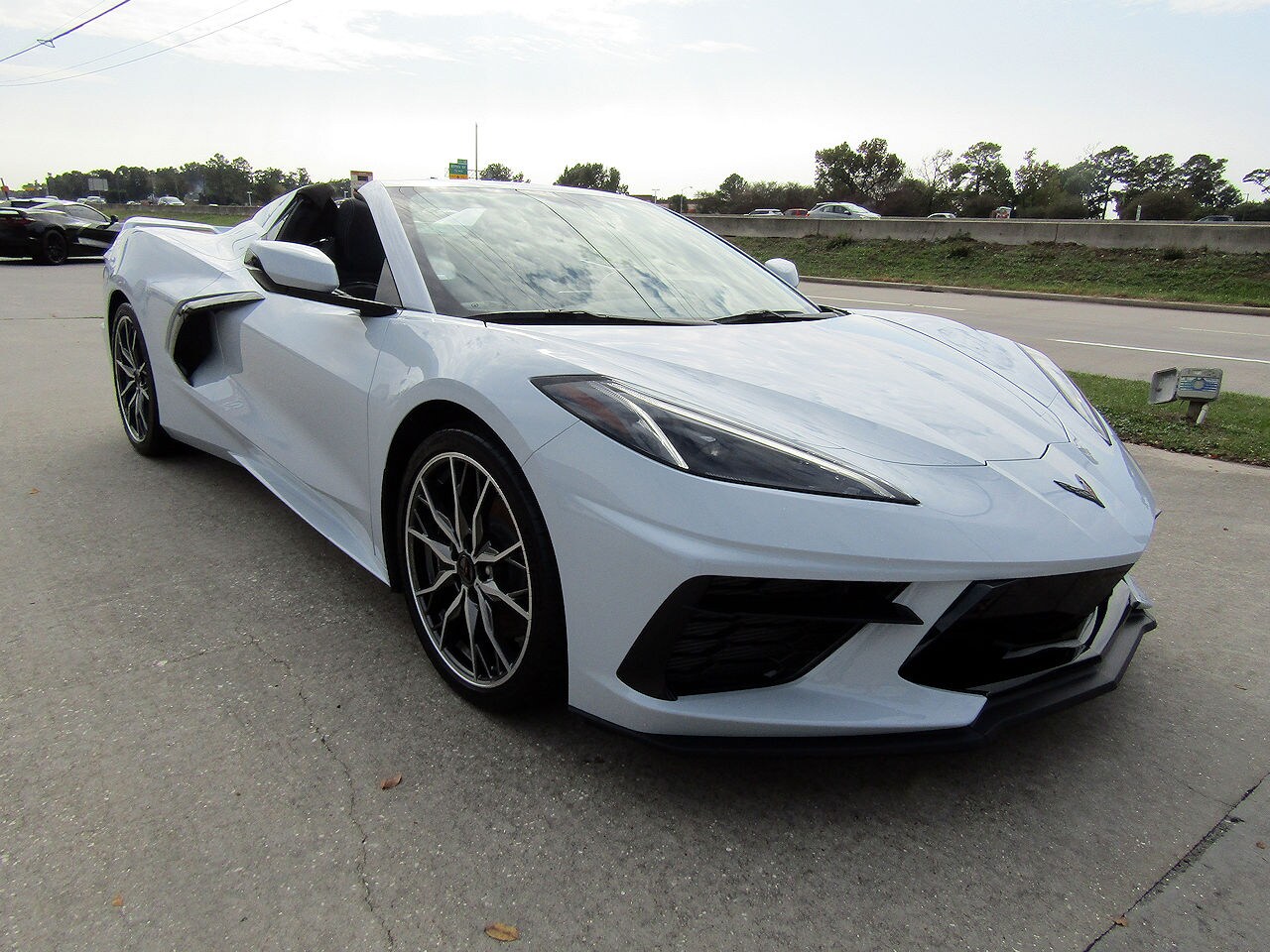 2023 Chevrolet Corvette 3LT Z51 Convertible photo 3