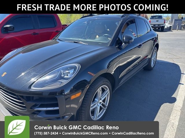 2021 Porsche Macan Base