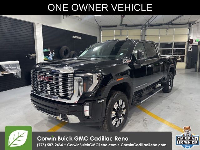2024 GMC Sierra 4WD Crew Cab Standard Box Denali's photo