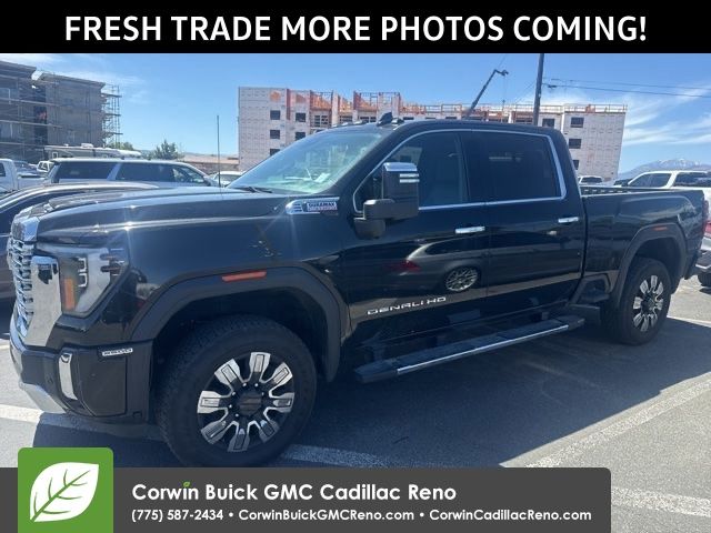 2024 GMC Sierra 4WD Crew Cab Standard Box Denali's photo