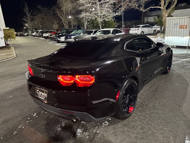2023 Chevrolet Camaro 1LS 1LT photo 4