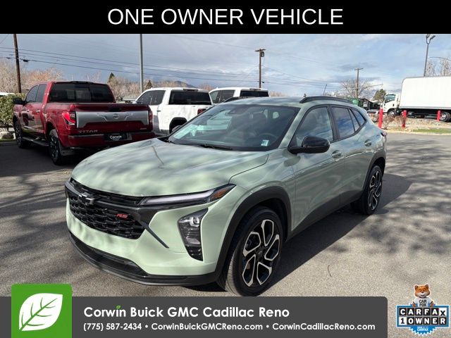 2024 Chevrolet Trax RS's photo