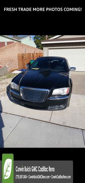 2013 Chrysler 300 C's photo