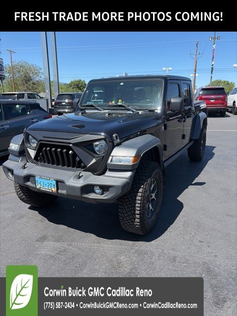 2020 Jeep Gladiator Sport S's photo
