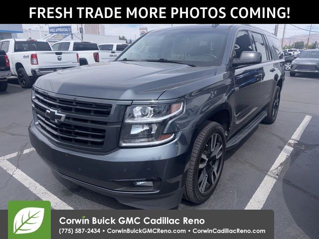 2019 Chevrolet Suburban 4WD 1500 Premier's photo