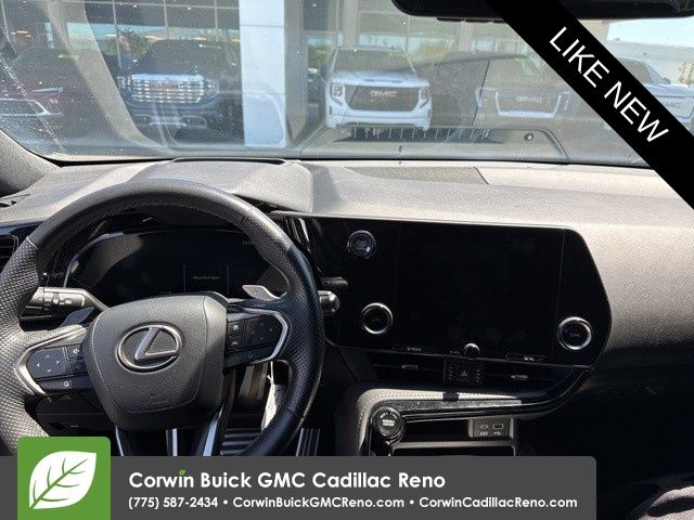 2024 Lexus NX 350's photo